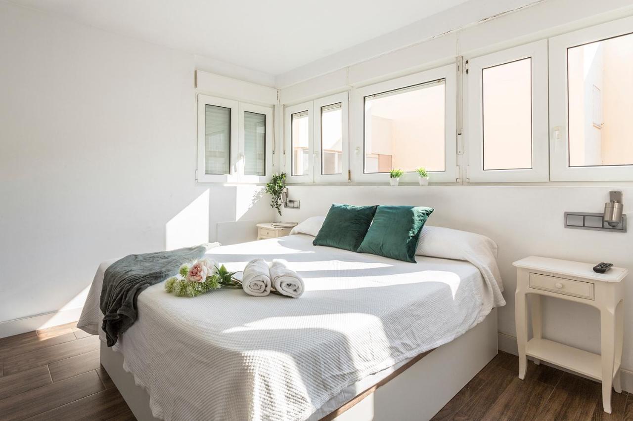 Appartement Atico Avda Cadiz Playa Extérieur photo